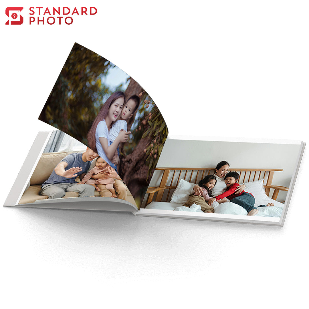 StandardPhoto High End Photobook Display Sample