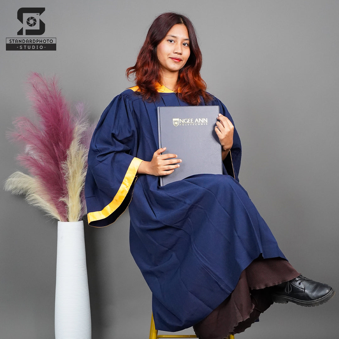 Standard Photo Colour Studio Polytechnic University Graduation Gown Portrait